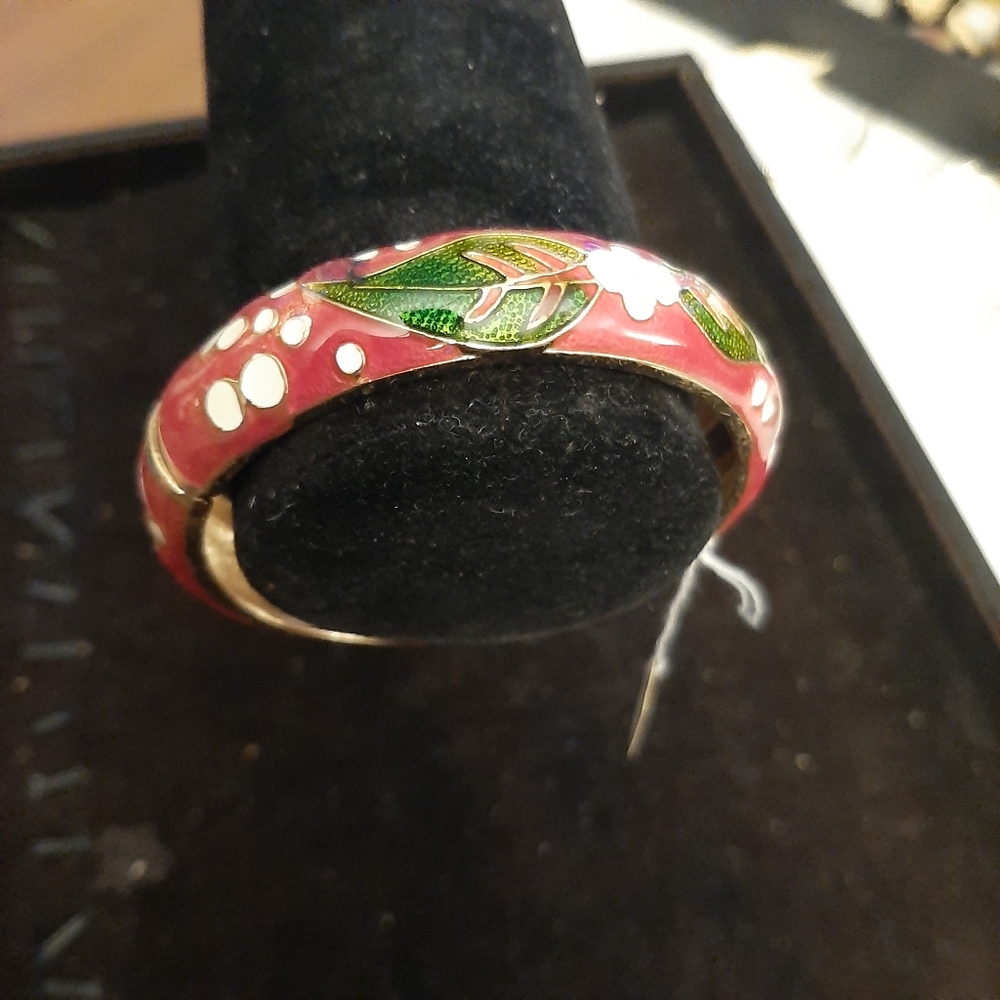 Ladies Jewellery